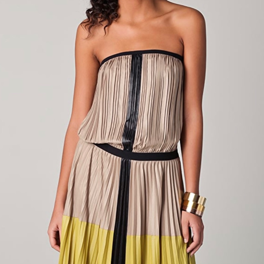 *NEW WITH TAGS* BCBG maxi dress